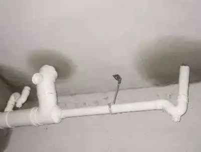 达孜卫生间测漏水的几种情景